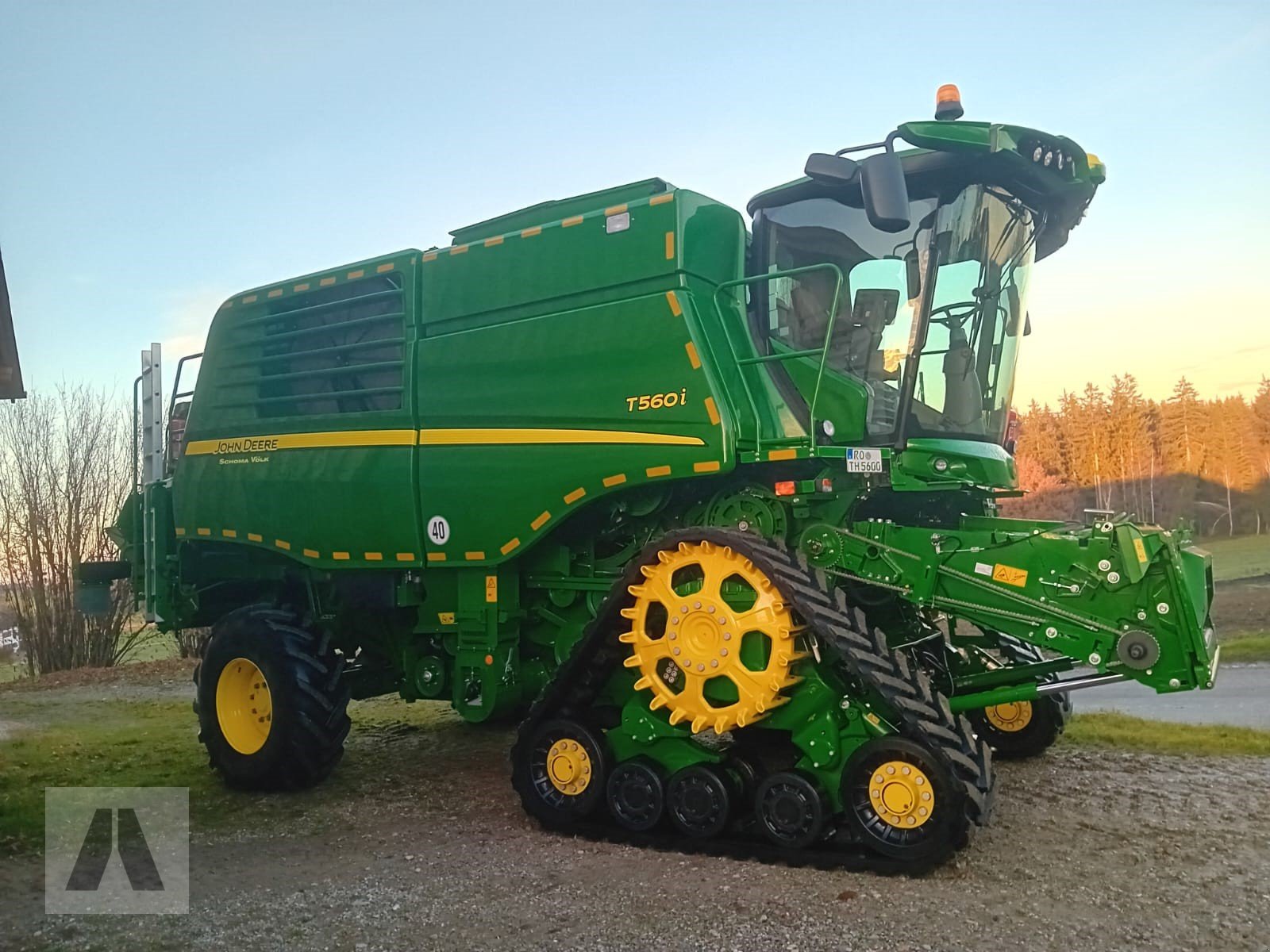 Mähdrescher tip John Deere T 560 i, Gebrauchtmaschine in Soyen (Poză 2)
