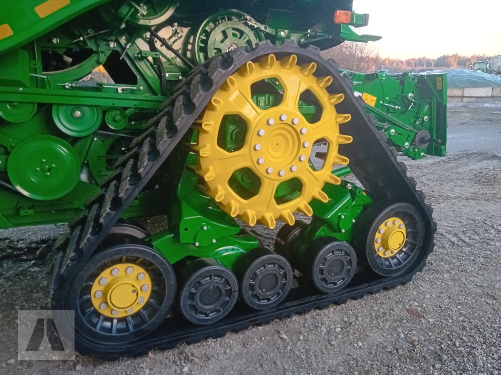 Mähdrescher tip John Deere T 560 i, Gebrauchtmaschine in Soyen (Poză 13)