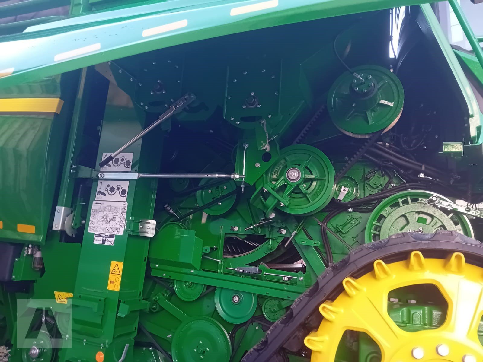Mähdrescher tip John Deere T 560 i, Gebrauchtmaschine in Soyen (Poză 14)