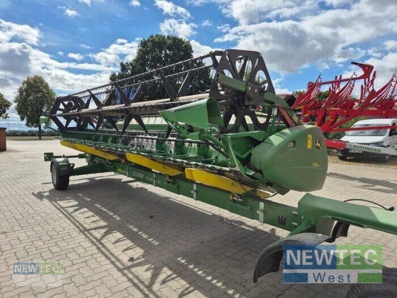 Mähdrescher of the type John Deere T 560 MY 2023, Gebrauchtmaschine in Schöppenstedt (Picture 5)