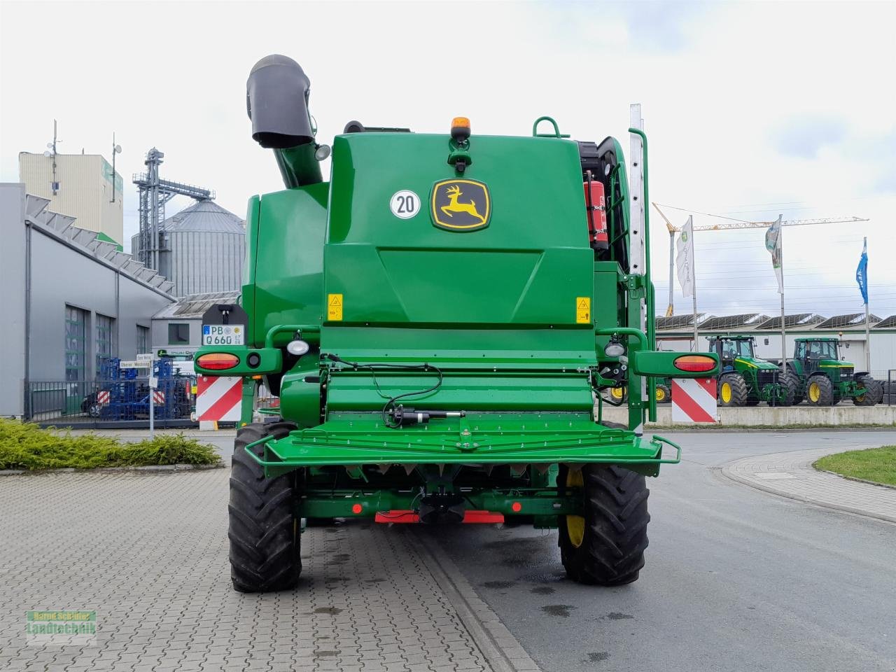 Mähdrescher типа John Deere T 660 HM, Gebrauchtmaschine в Büren (Фотография 7)