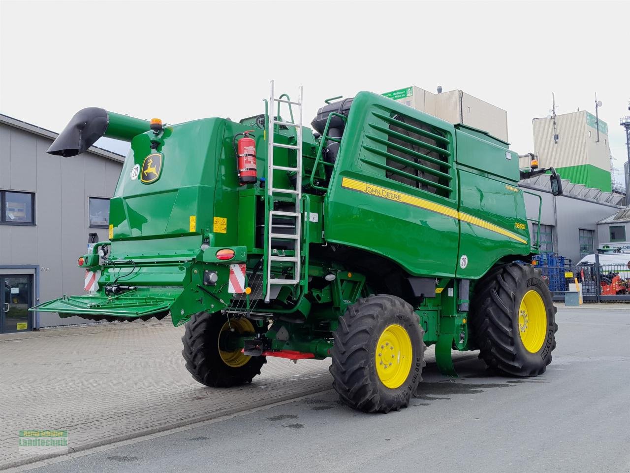 Mähdrescher типа John Deere T 660 HM, Gebrauchtmaschine в Büren (Фотография 8)