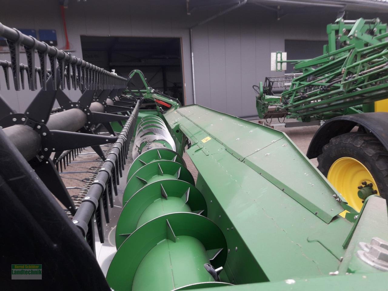 Mähdrescher типа John Deere T 660 HM, Gebrauchtmaschine в Büren (Фотография 10)