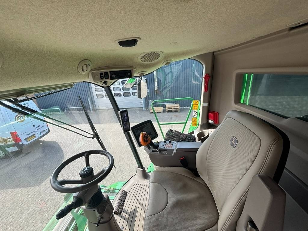 Mähdrescher typu John Deere T 660 i 4WD, Gebrauchtmaschine v Ribe (Obrázek 17)