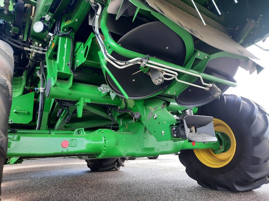 Mähdrescher tip John Deere T 660 I HILLMASTER, Gebrauchtmaschine in CHEMAUDIN ET VAUX (Poză 7)