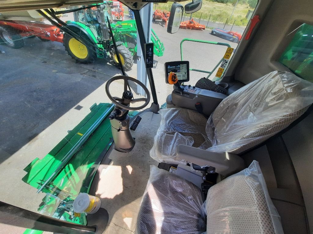 Mähdrescher tip John Deere T 660 I HILLMASTER, Gebrauchtmaschine in CHEMAUDIN ET VAUX (Poză 11)