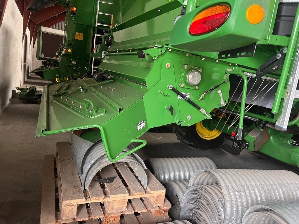 Mähdrescher van het type John Deere T 660 i, Gebrauchtmaschine in Mern (Foto 5)