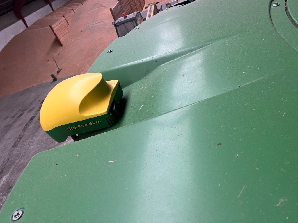 Mähdrescher van het type John Deere T 660 i, Gebrauchtmaschine in Mern (Foto 9)