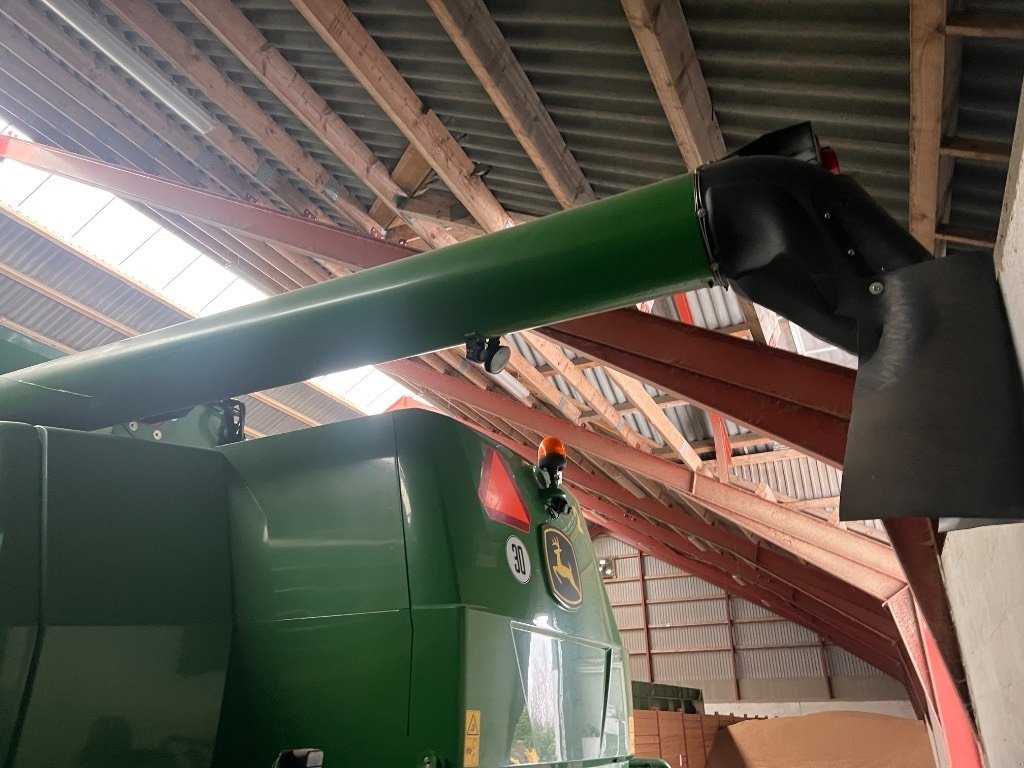 Mähdrescher van het type John Deere T 660 i, Gebrauchtmaschine in Mern (Foto 12)