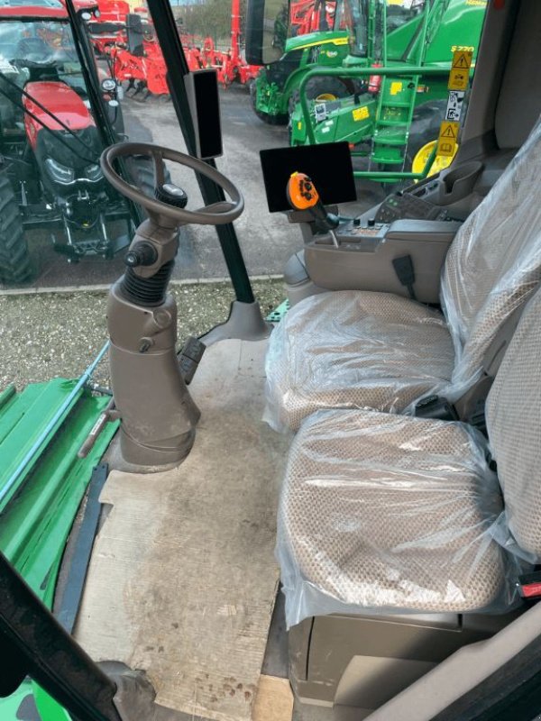 Mähdrescher des Typs John Deere T 660 I, Gebrauchtmaschine in azerailles (Bild 5)