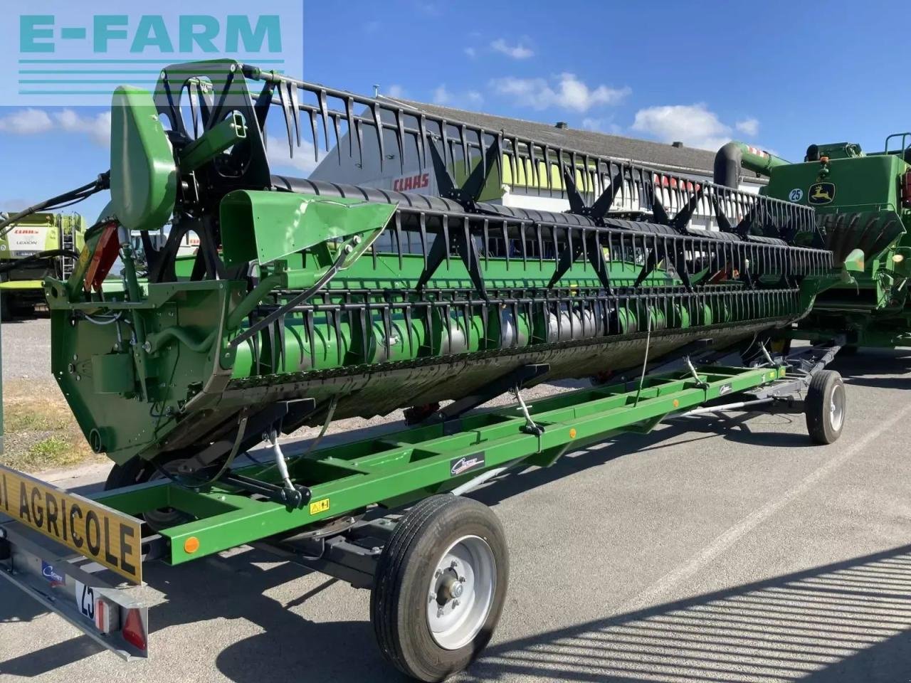 Mähdrescher of the type John Deere t 660, Gebrauchtmaschine in BLENDECQUES (Picture 3)