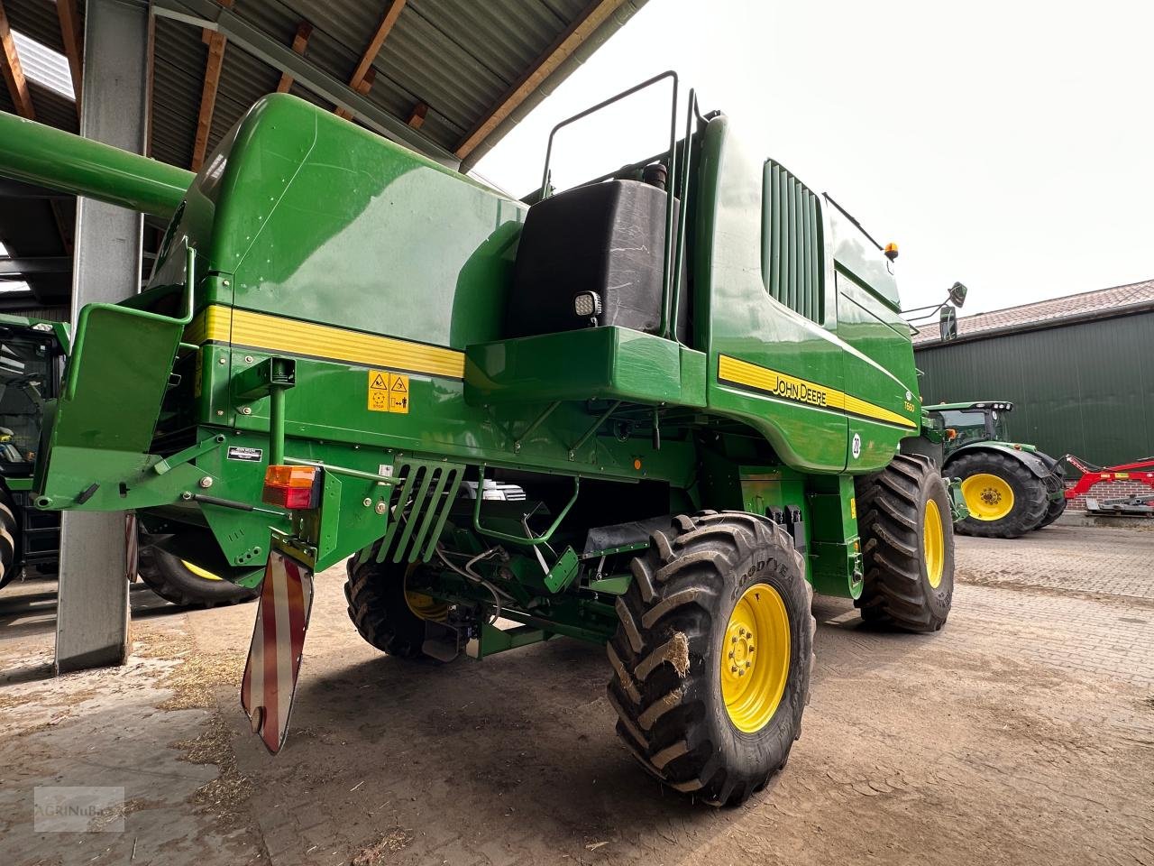 Mähdrescher типа John Deere T 660, Gebrauchtmaschine в Prenzlau (Фотография 3)