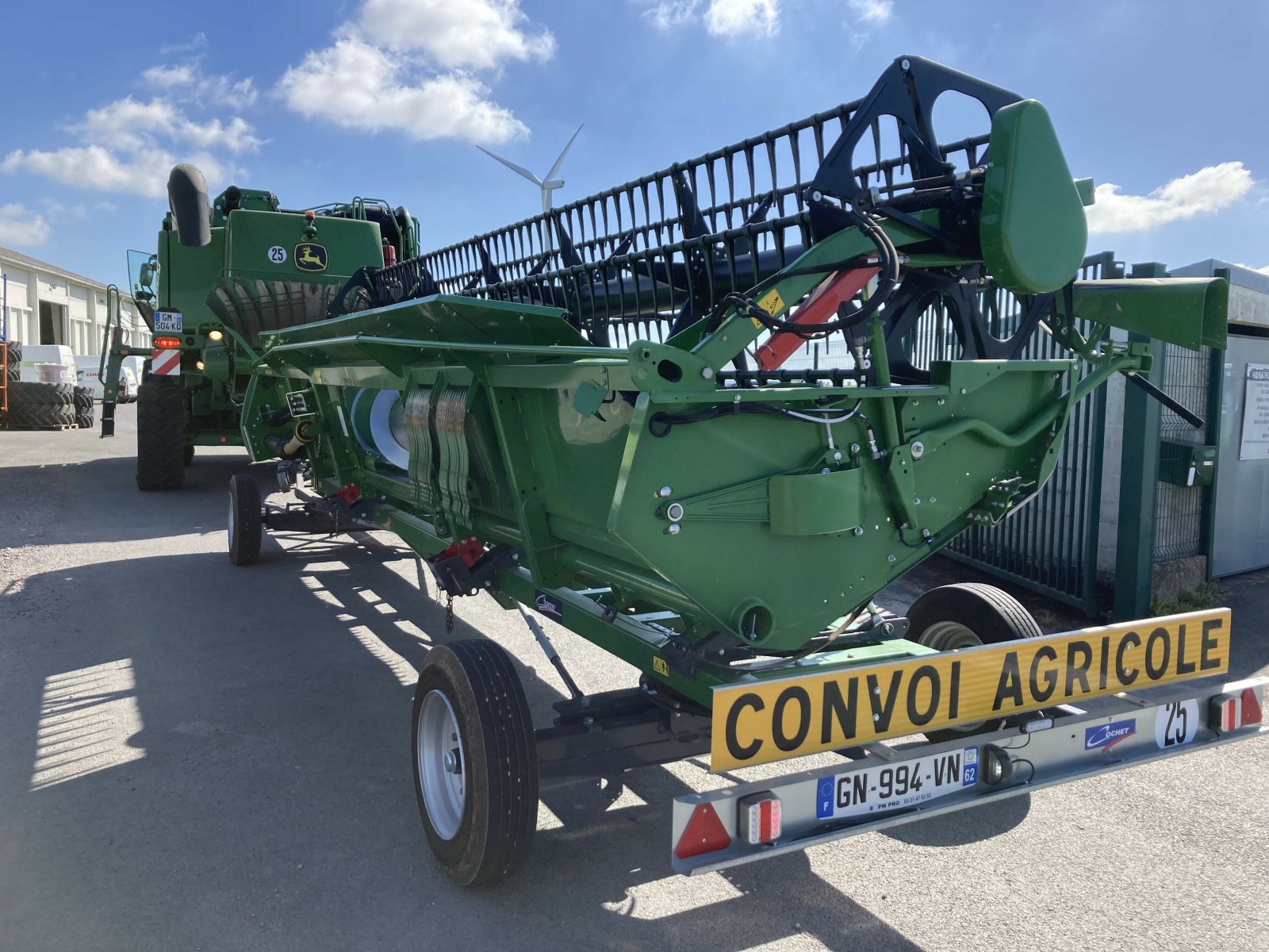 Mähdrescher of the type John Deere T 660, Gebrauchtmaschine in BLENDECQUES (Picture 2)