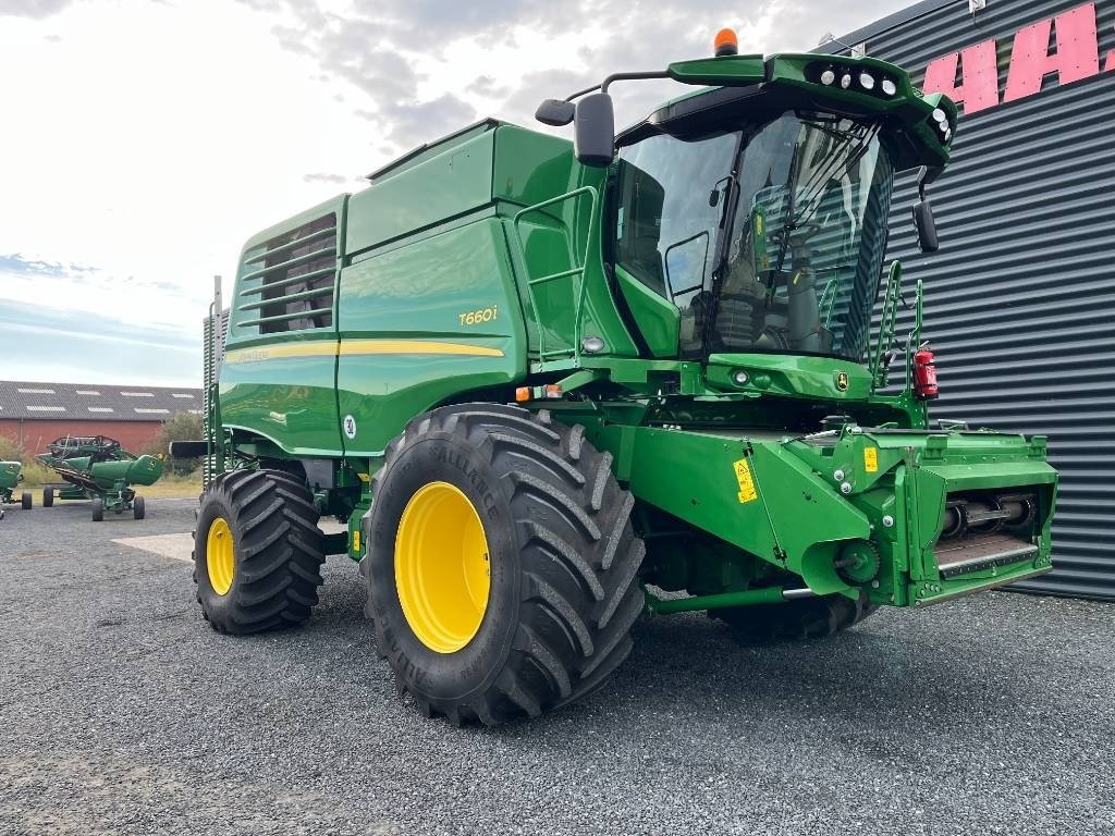 Mähdrescher tip John Deere T 660i, Gebrauchtmaschine in Vinderup (Poză 3)