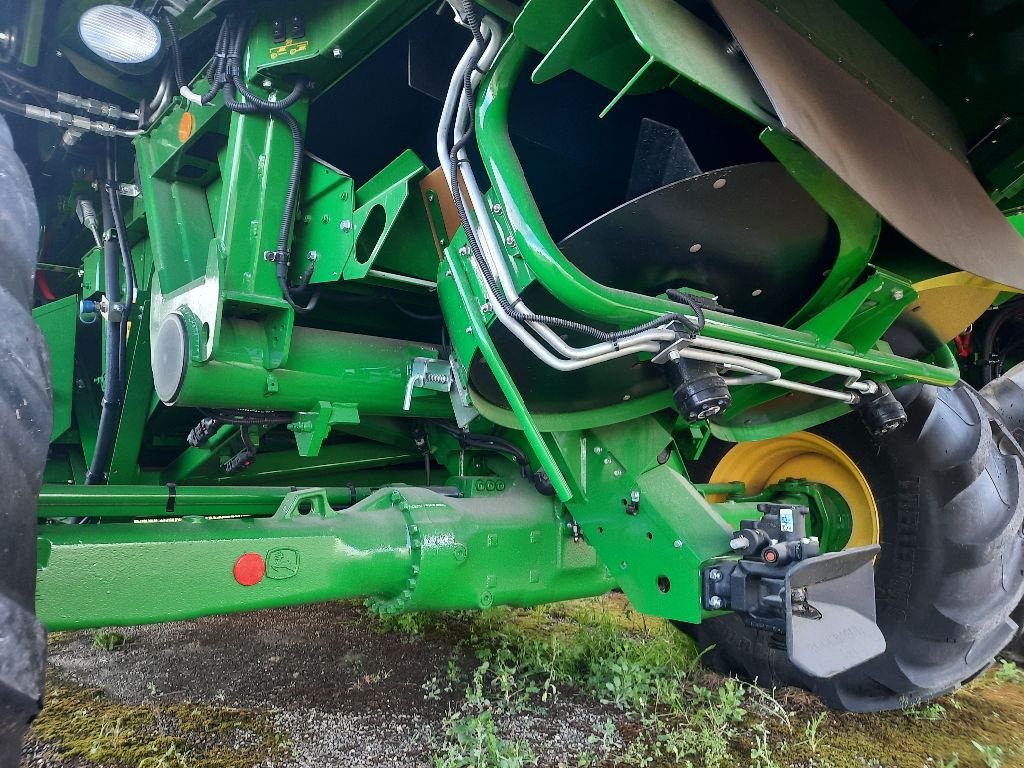 Mähdrescher typu John Deere T 660I, Gebrauchtmaschine v CHEMAUDIN ET VAUX (Obrázek 8)