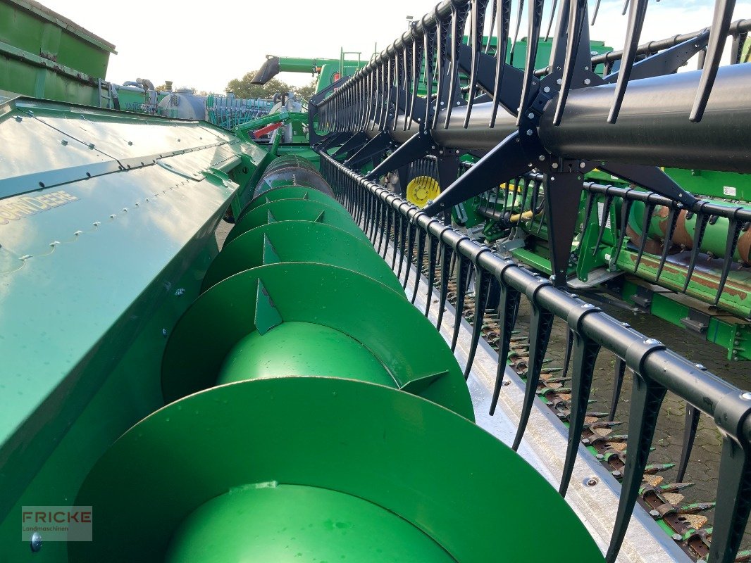 Mähdrescher typu John Deere T 670 Allrad, Gebrauchtmaschine v Bockel - Gyhum (Obrázek 23)