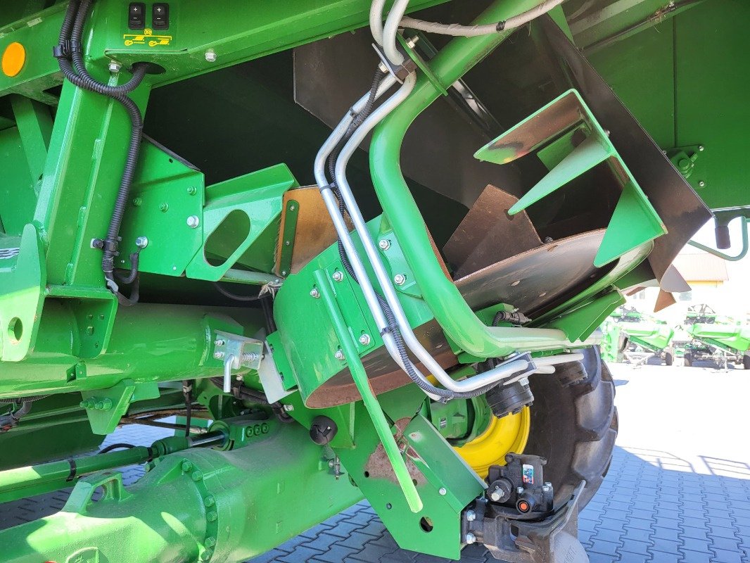 Mähdrescher typu John Deere T 670 i, Neumaschine v Mrągowo (Obrázek 17)