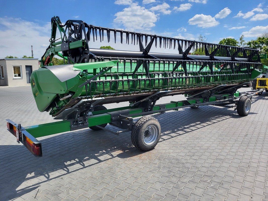 Mähdrescher typu John Deere T 670 i, Neumaschine v Mrągowo (Obrázek 24)