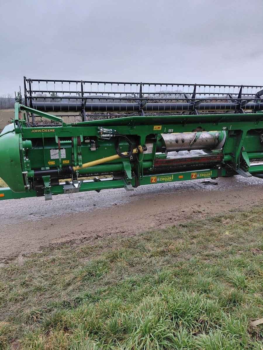 Mähdrescher of the type John Deere T5 600, Gebrauchtmaschine in Grund (Picture 16)