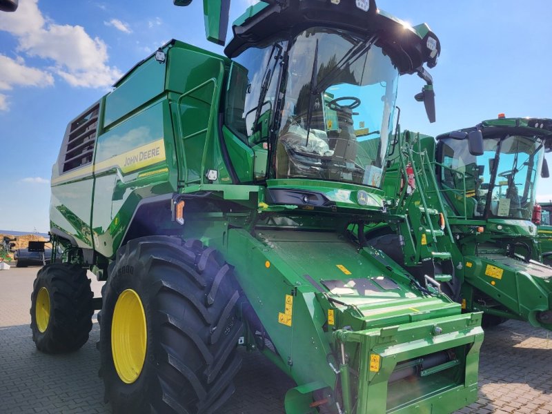 Mähdrescher typu John Deere T5 700, Neumaschine w Mrągowo (Zdjęcie 1)