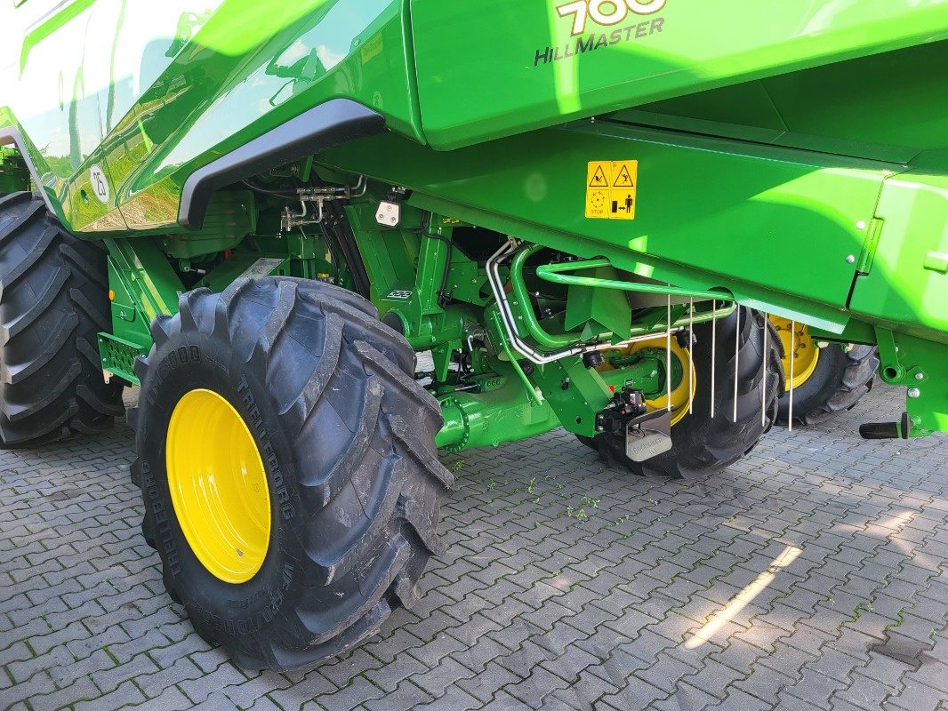 Mähdrescher του τύπου John Deere T5 700, Neumaschine σε Mrągowo (Φωτογραφία 9)
