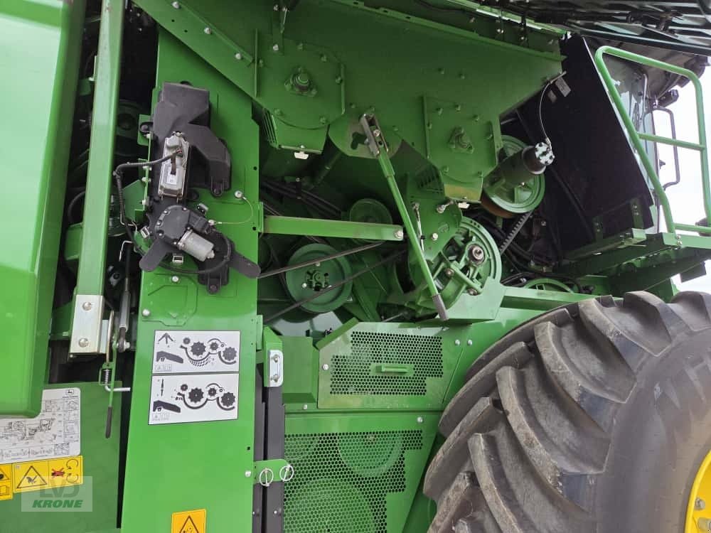 Mähdrescher a típus John Deere T5 700, Gebrauchtmaschine ekkor: Barsinghausen OT Groß Munzel (Kép 8)