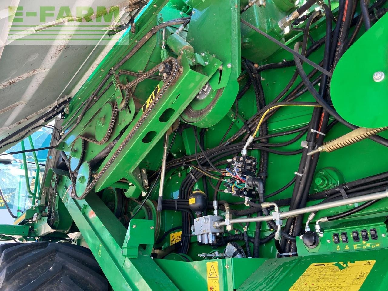 Mähdrescher типа John Deere T550 HM, Gebrauchtmaschine в REDLHAM (Фотография 19)