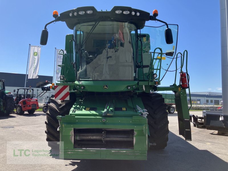 Mähdrescher des Typs John Deere T550 HM, Gebrauchtmaschine in Redlham (Bild 1)