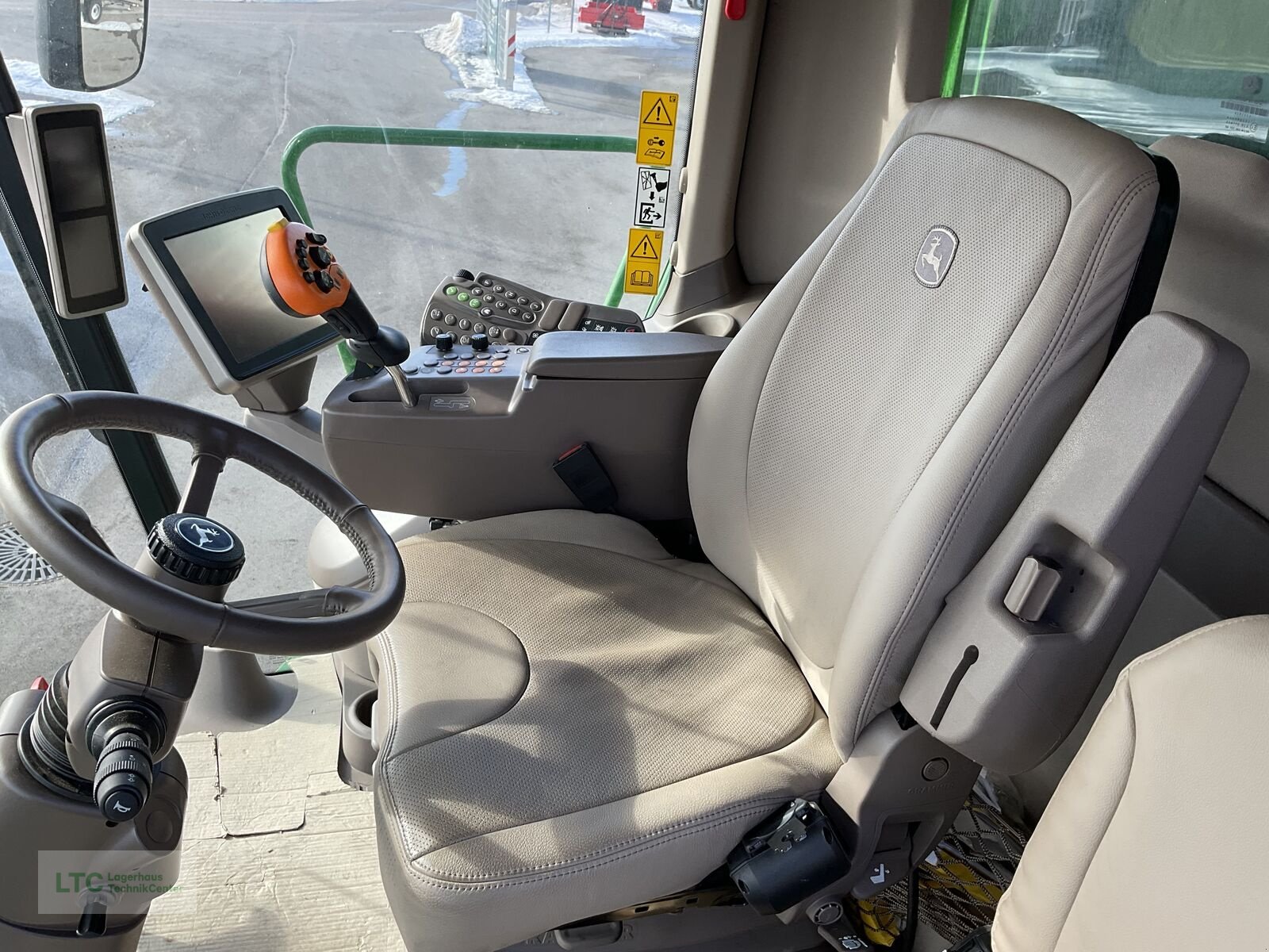 Mähdrescher des Typs John Deere T550 i, Vorführmaschine in Korneuburg (Bild 19)