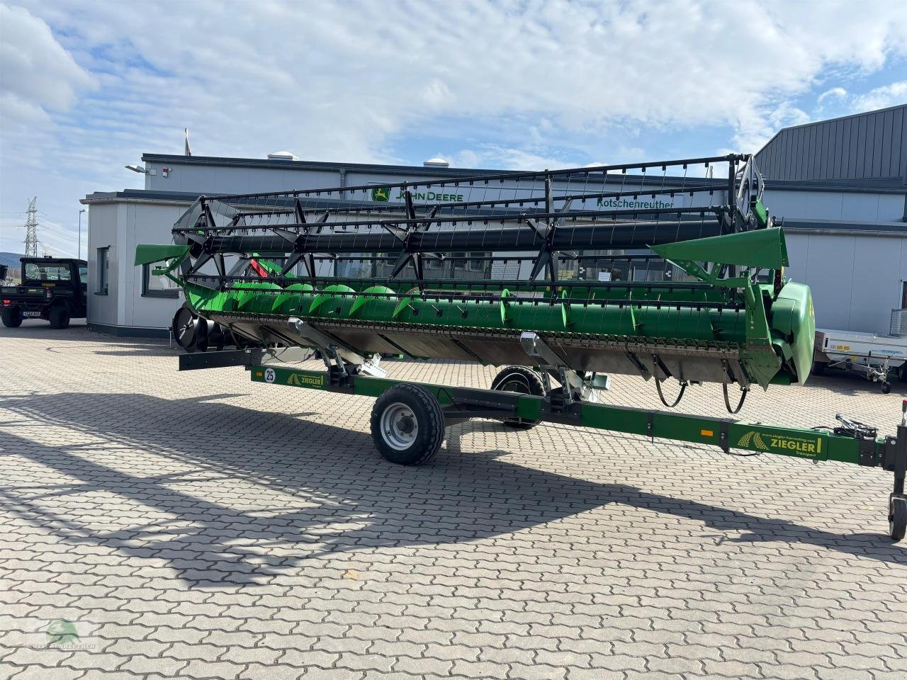 Mähdrescher des Typs John Deere T550, Neumaschine in Münchberg (Bild 14)