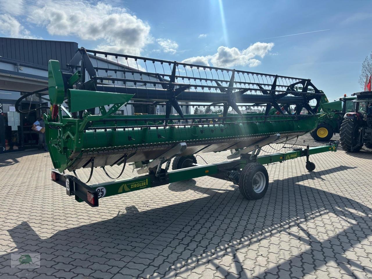 Mähdrescher des Typs John Deere T550, Neumaschine in Münchberg (Bild 15)