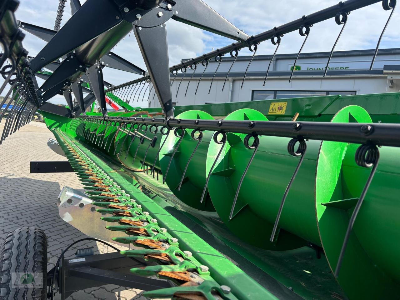 Mähdrescher des Typs John Deere T550, Neumaschine in Münchberg (Bild 19)