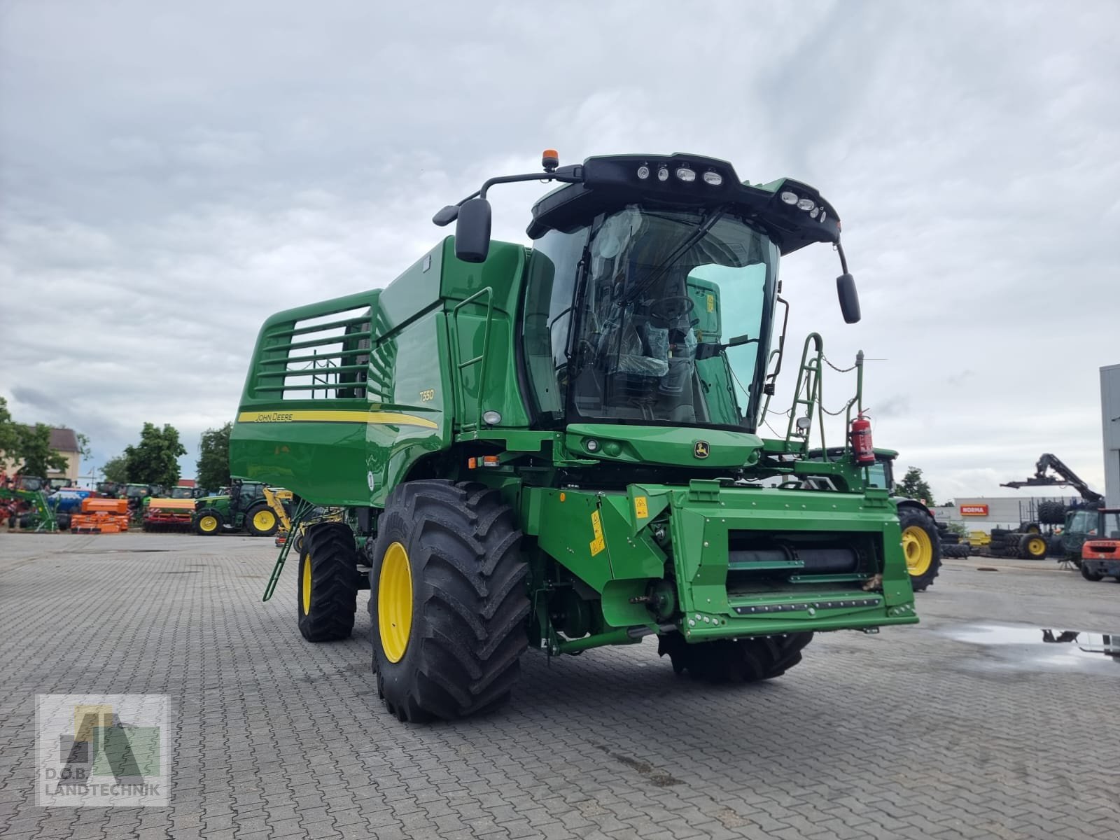 Mähdrescher of the type John Deere T550, Gebrauchtmaschine in Regensburg (Picture 2)