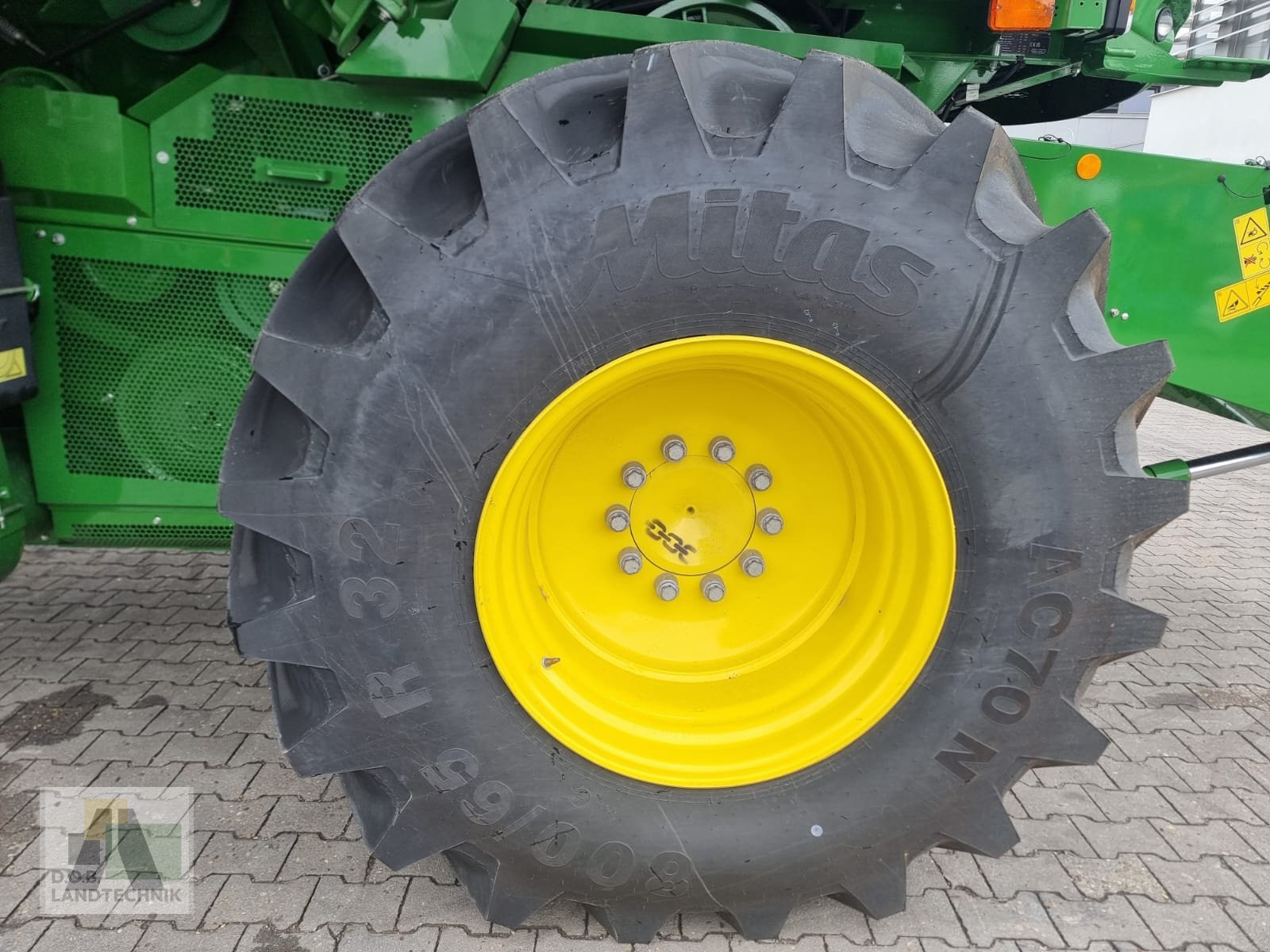 Mähdrescher of the type John Deere T550, Gebrauchtmaschine in Regensburg (Picture 17)