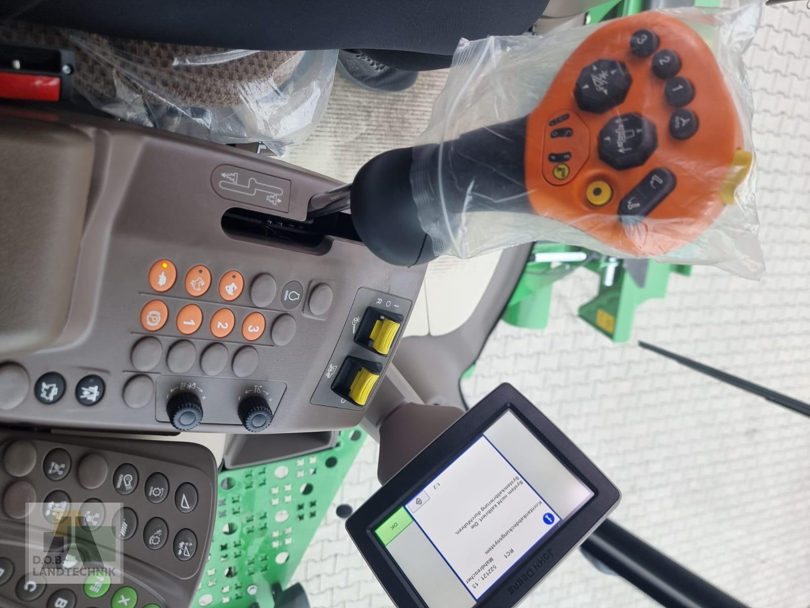 Mähdrescher of the type John Deere T550, Gebrauchtmaschine in Regensburg (Picture 20)