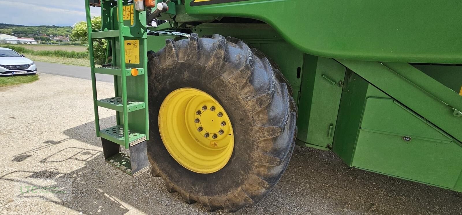 Mähdrescher typu John Deere T550, Gebrauchtmaschine v Korneuburg (Obrázek 18)