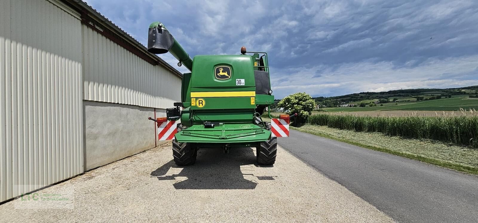 Mähdrescher typu John Deere T550, Gebrauchtmaschine v Korneuburg (Obrázek 16)