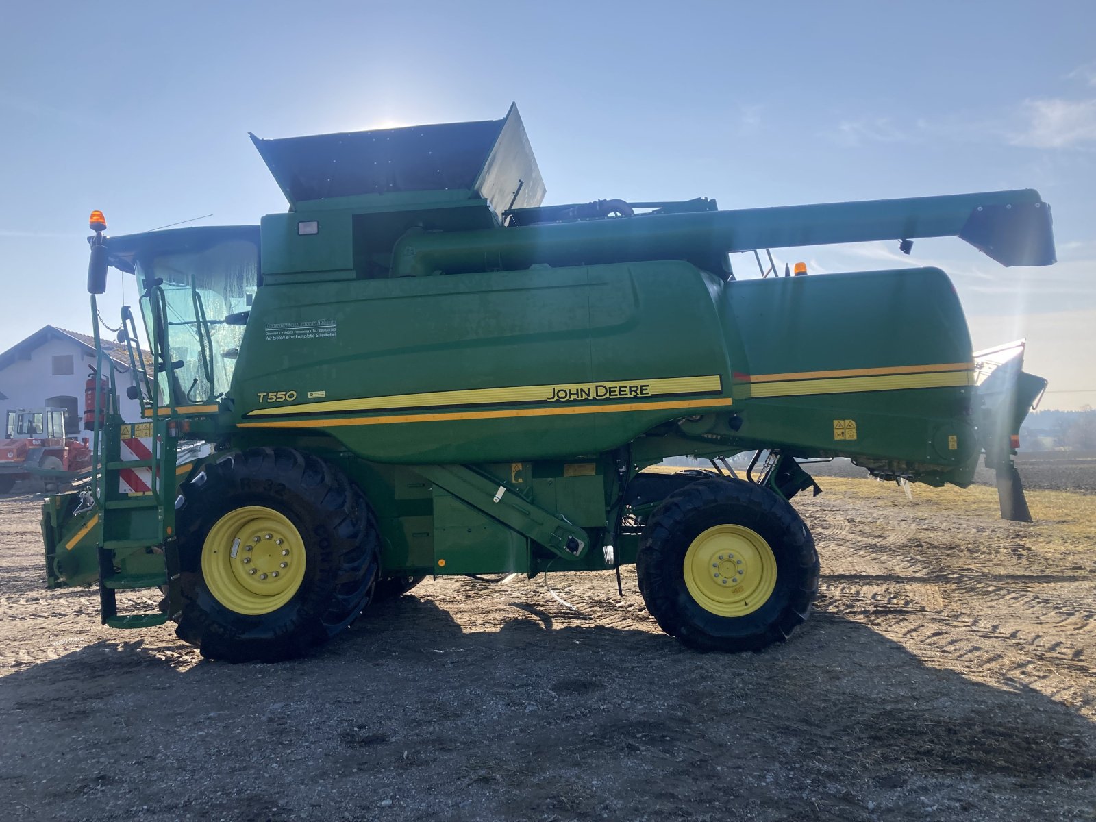 Mähdrescher of the type John Deere T550, Gebrauchtmaschine in Tittmoning (Picture 2)