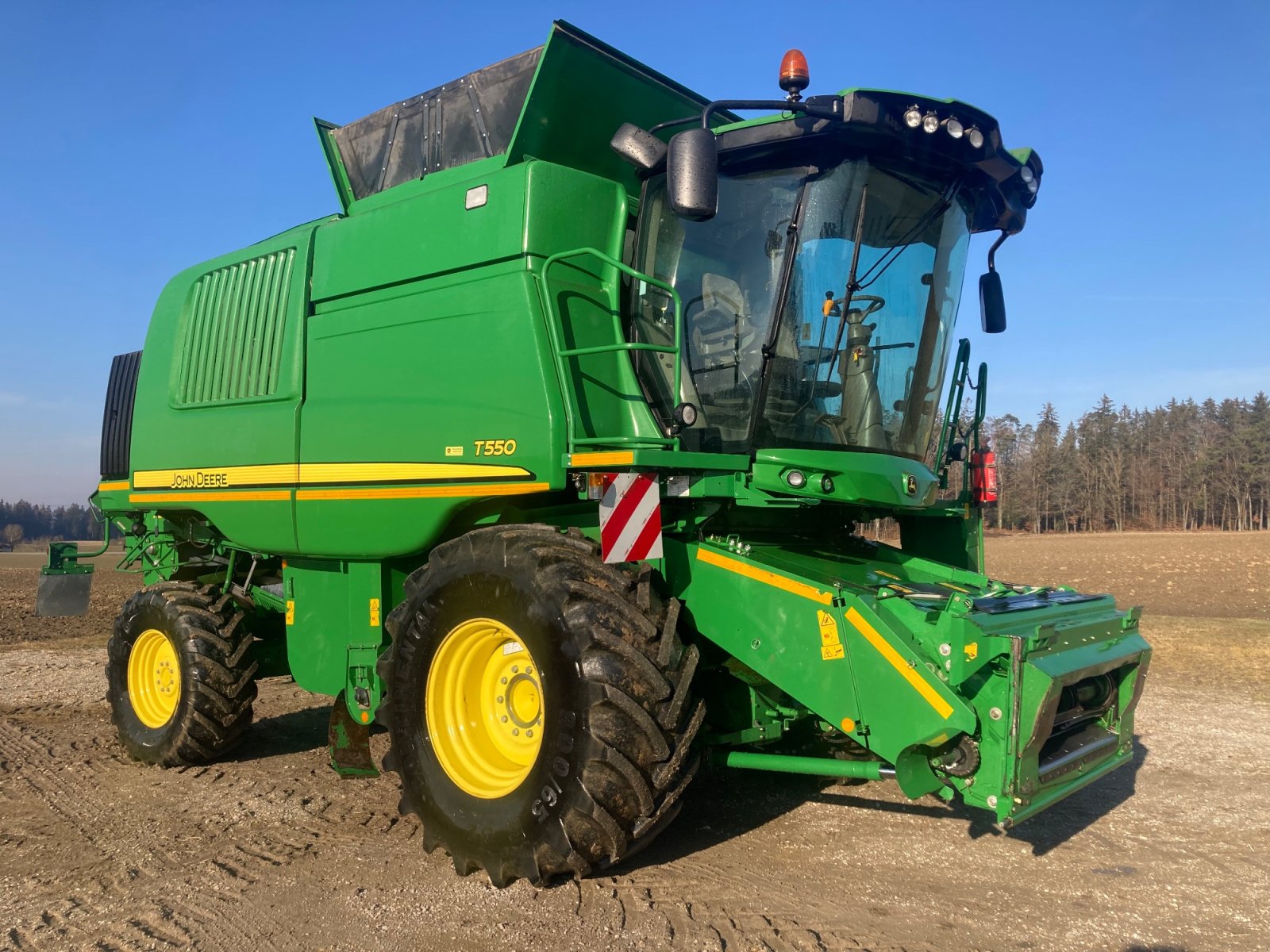 Mähdrescher типа John Deere T550, Gebrauchtmaschine в Tittmoning (Фотография 7)