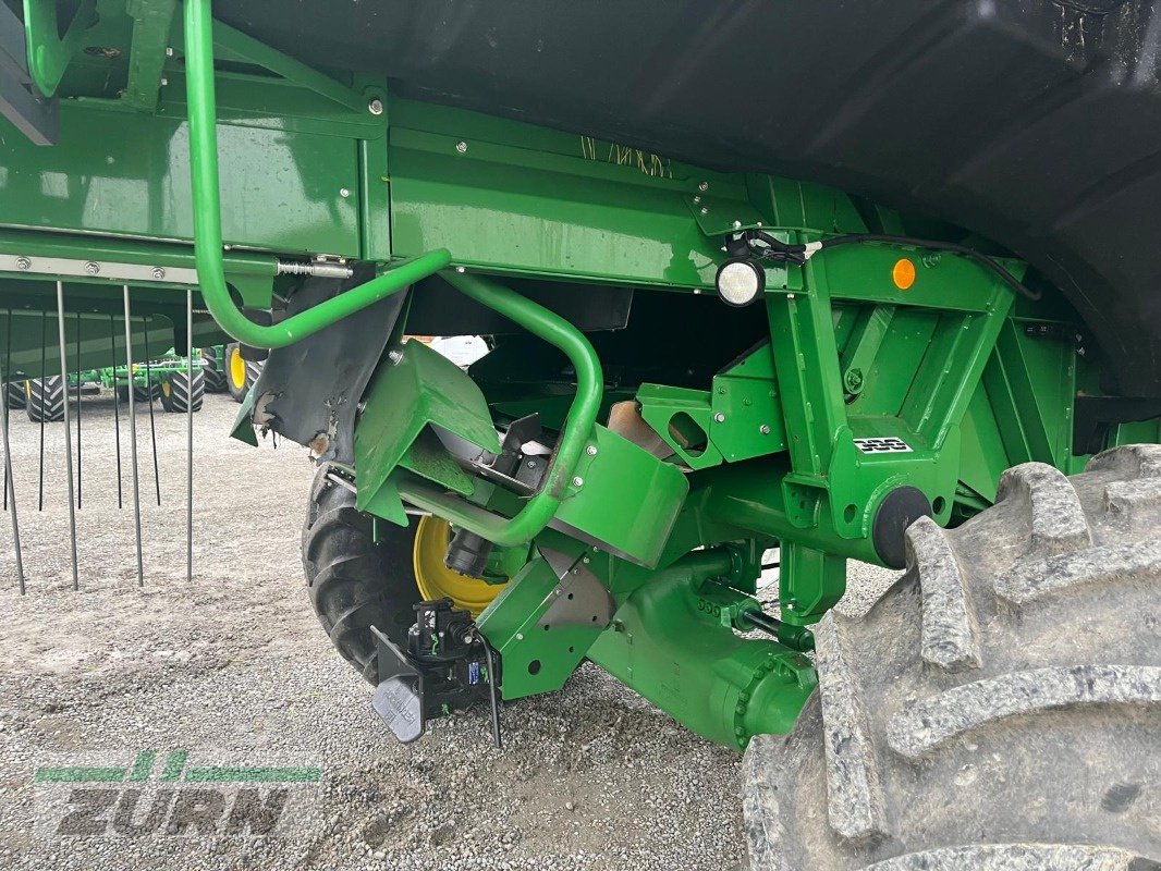 Mähdrescher des Typs John Deere T550i HILLMASTER mit SW 618 und SSW Zürn, Gebrauchtmaschine in Kanzach (Bild 18)