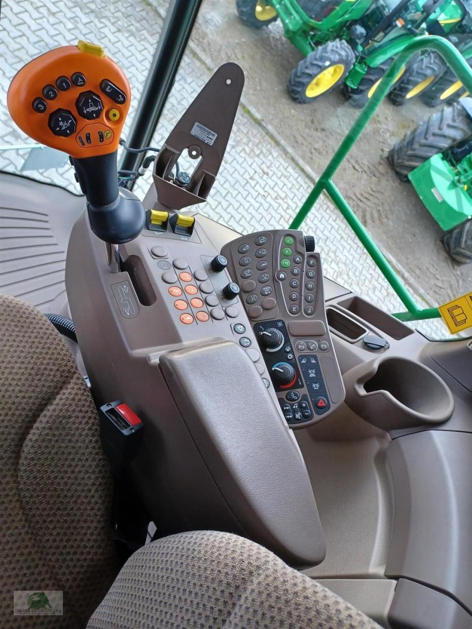 Mähdrescher del tipo John Deere T550i HM, Neumaschine In Triebes (Immagine 7)