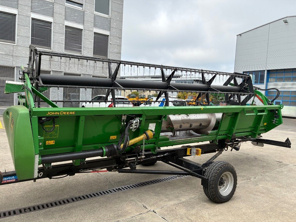 Mähdrescher des Typs John Deere T560 Hill Master, Gebrauchtmaschine in Regensdorf (Bild 7)