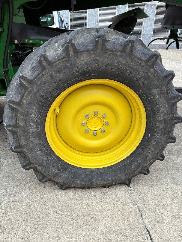 Mähdrescher des Typs John Deere T560 Hill Master, Gebrauchtmaschine in Regensdorf (Bild 5)