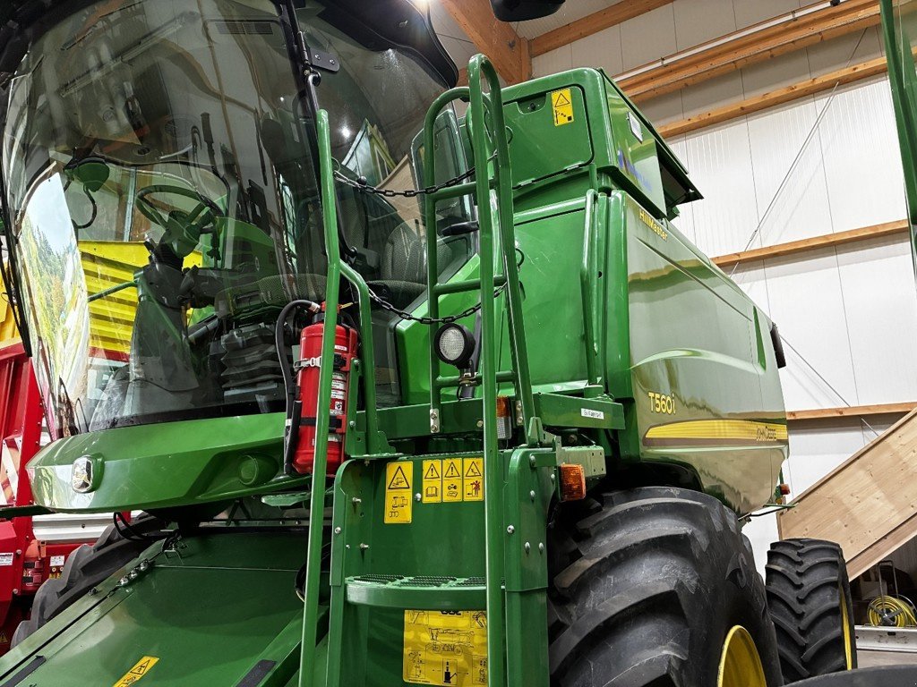 Mähdrescher typu John Deere T560 Hill Master, Gebrauchtmaschine v Regensdorf (Obrázek 2)