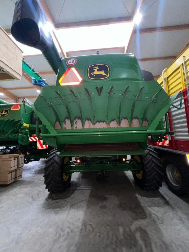 Mähdrescher typu John Deere T560 Hill Master, Gebrauchtmaschine v Regensdorf (Obrázek 7)