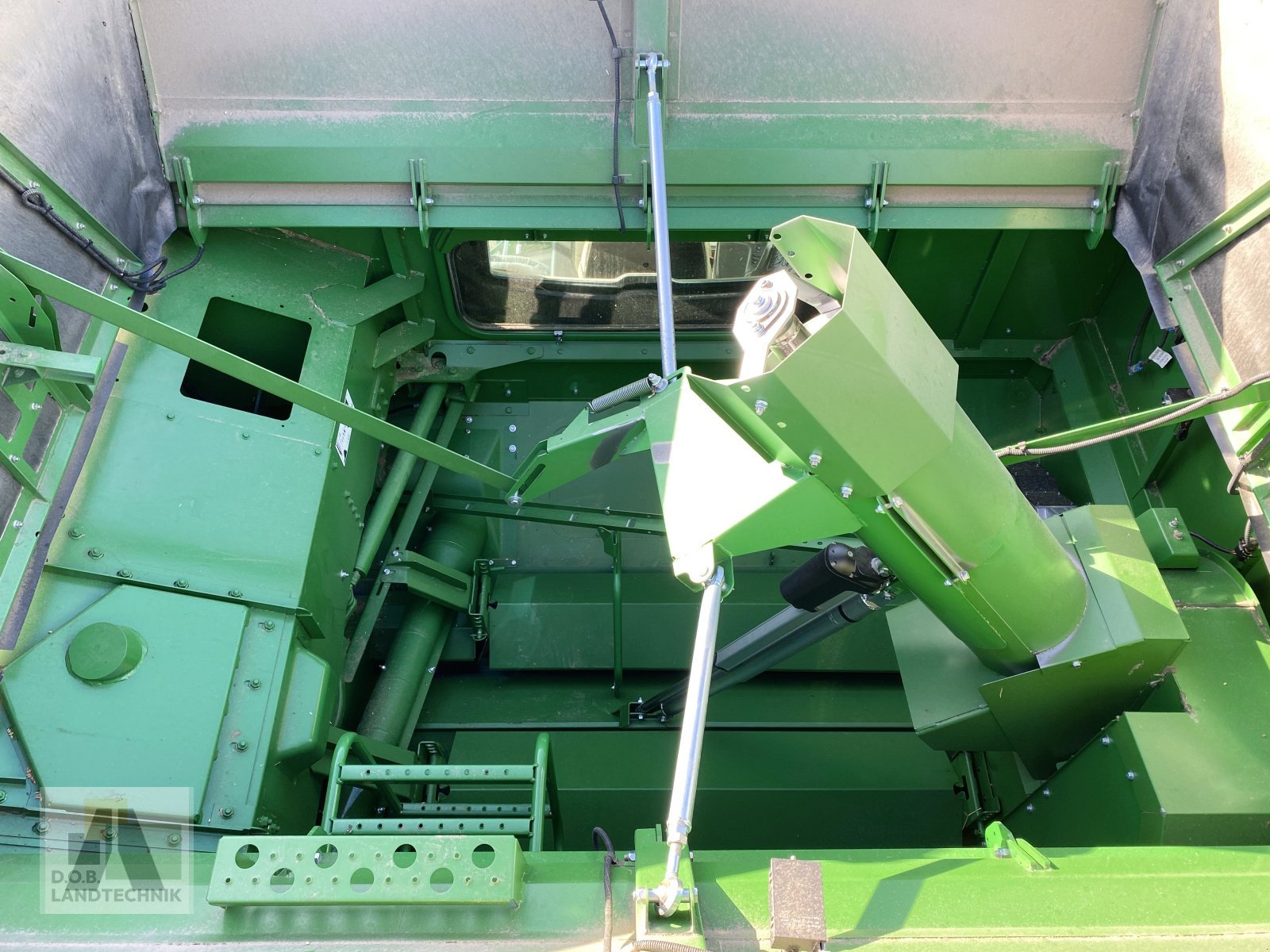 Mähdrescher des Typs John Deere T560 Hillmaster, Gebrauchtmaschine in Lauterhofen (Bild 13)