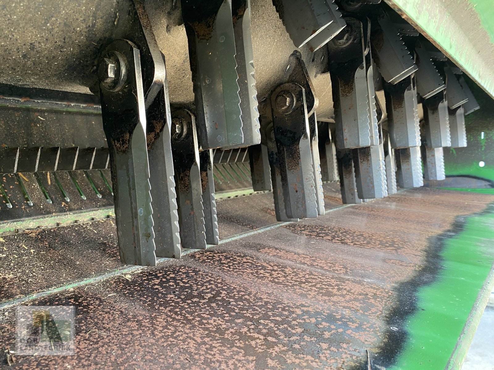 Mähdrescher des Typs John Deere T560 Hillmaster, Gebrauchtmaschine in Lauterhofen (Bild 16)