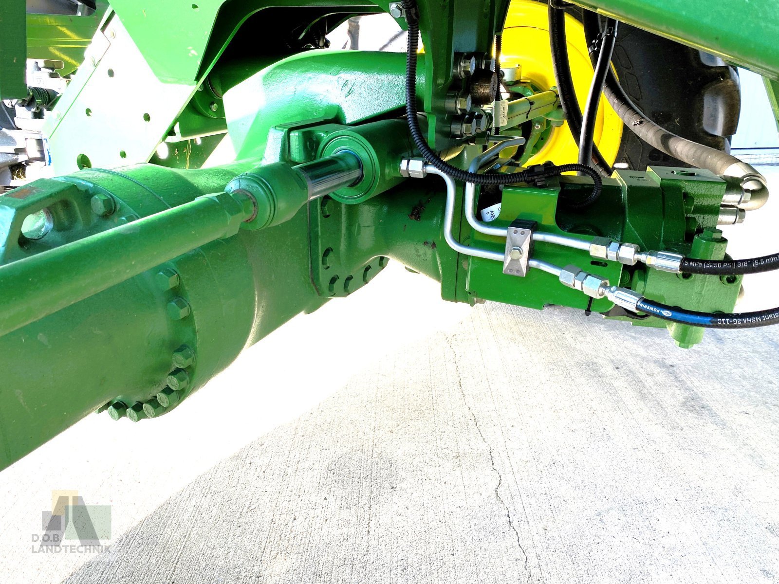 Mähdrescher des Typs John Deere T560 Hillmaster, Gebrauchtmaschine in Lauterhofen (Bild 20)