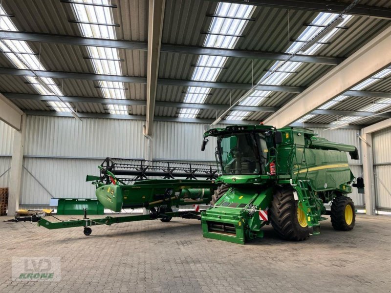 Mähdrescher des Typs John Deere T560 Hillmaster, Gebrauchtmaschine in Spelle (Bild 1)