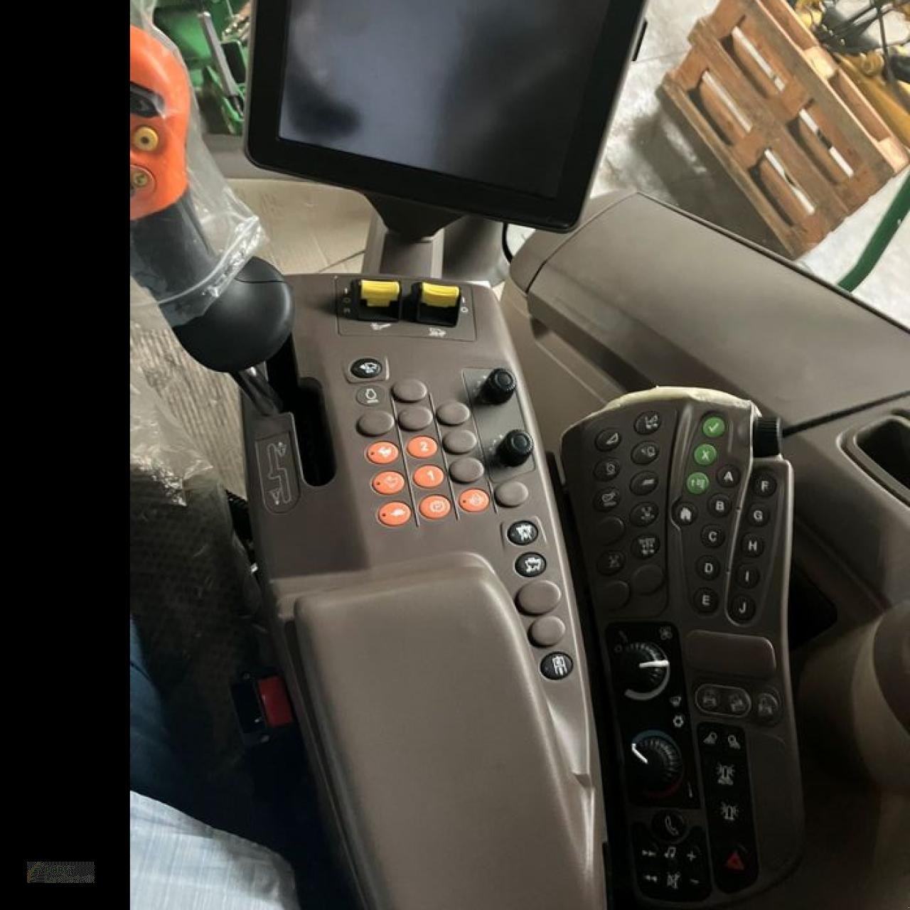 Mähdrescher du type John Deere T560 HM PRODRIVE 30 KM/H NEU, Neumaschine en Jahnatal (Photo 7)